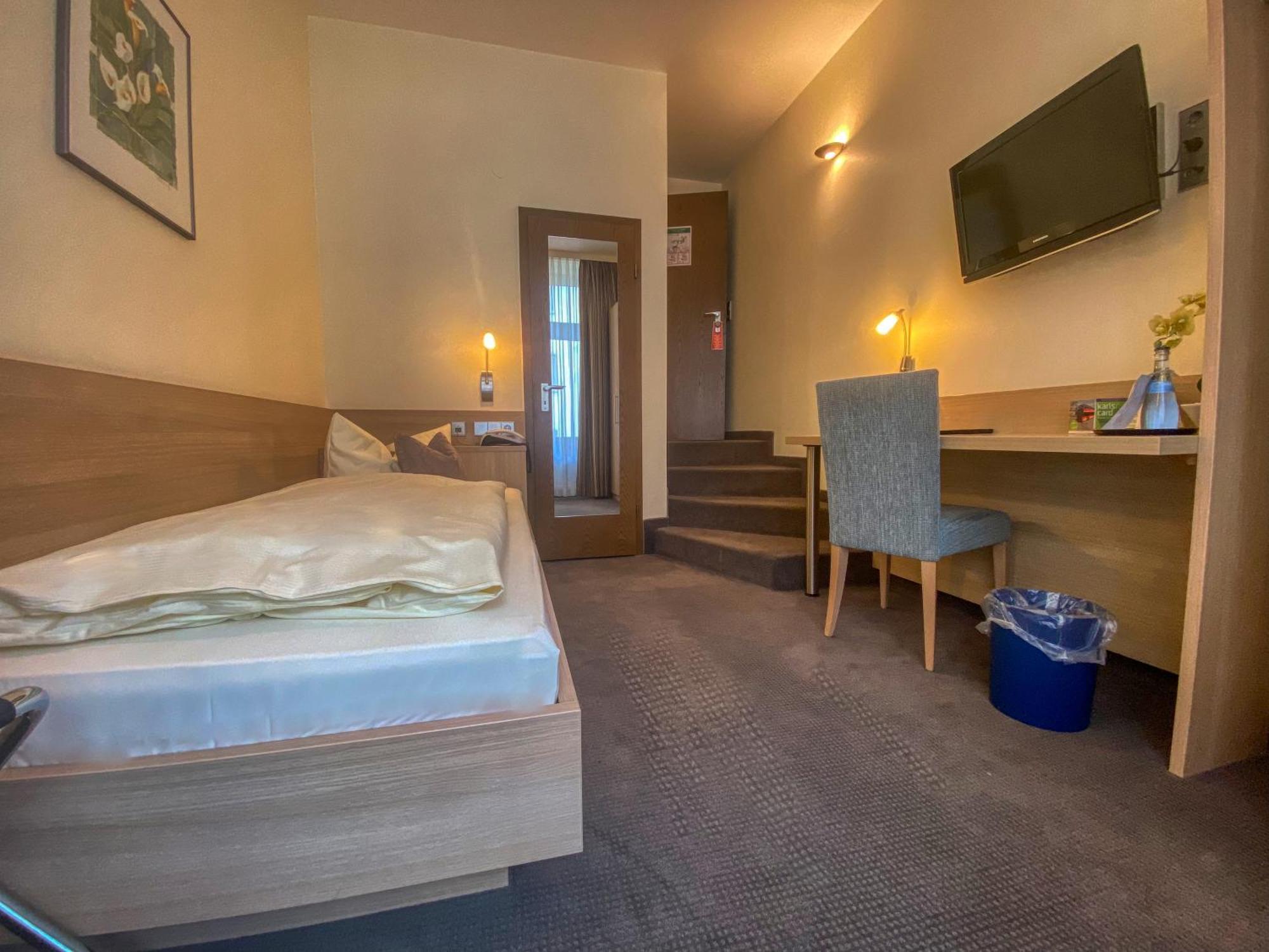 City Partner Hotel Berliner Hof Καρλσρούη Δωμάτιο φωτογραφία